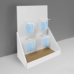 Présentoir de comptoir en carton pour couvre-visage et masques contre COVID-19 avec 4 crochets/pegs et en-tête visible - blanc